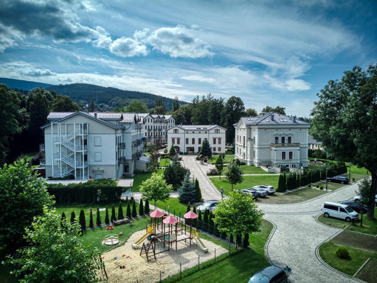 Cottonina Hotel & Mineral Spa Resort Świeradów-Zdrój Eksteriør billede